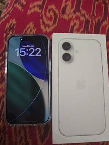brand new iphone 17 256gb full set