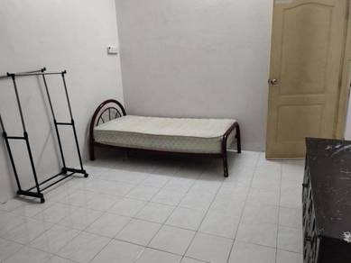 Room in Batu Gajah, PRK