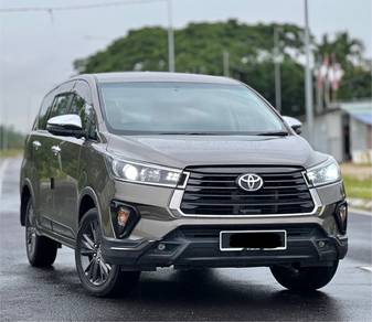 2022 Toyota Innova X