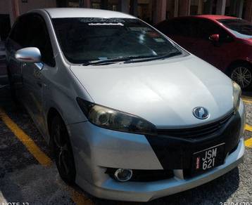 Toyota Wish X in Kota Damansara, SGR