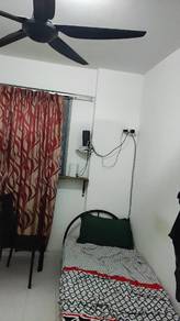 Room in Bandar Tasik Selatan, KUL