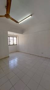 Condominium For Rent in Prima Bayu