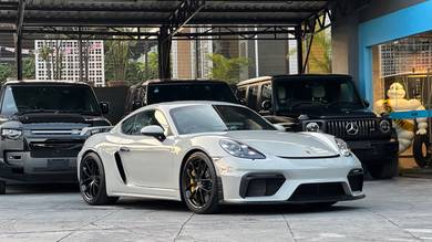 Porsche Cayman GT4 718 GT4 in Bangsar, KUL