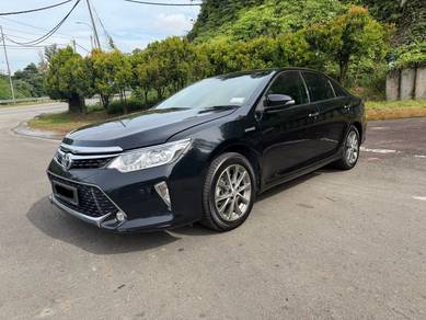 2017 Toyota Camry HYBRID LUXURY