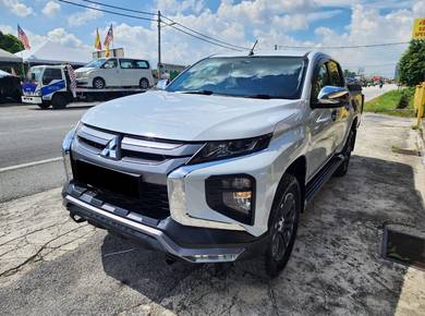 Mitsubishi Triton VGT PREMIUM in Kajang, SGR