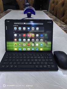 MatePad 11.5 S + Keyboard + M-Pencil (Like New)