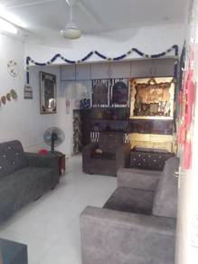 Flat For Sale in Flat Taman Ungku Tun Aminah