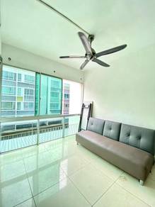 Apartment For Sale in University Condo Apartments 1