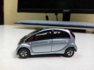 2006 Tomica Mitsubishi i