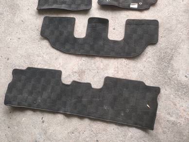 Toyota wish sepet zge20 carpet floor mats