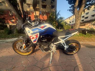 BMW F 900 GS