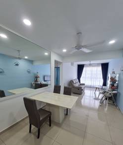 Condominium For Rent in I-Santorini