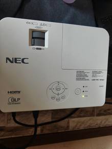 NEC Projector/ LCD