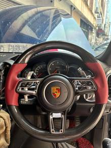 Porsche  steering