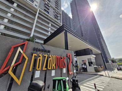 Apartment For Rent in Residensi Razakmas 2