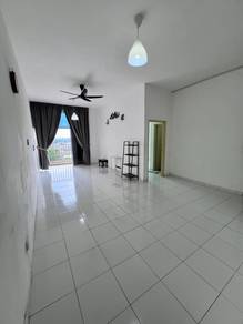 Apartment For Rent in Seri Molek Perdana