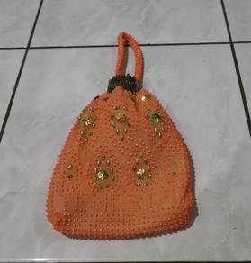 Vintage beggars gate top cloth purse evening bag b