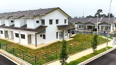 2-storey Terraced House For Sale in Mantin,NSN