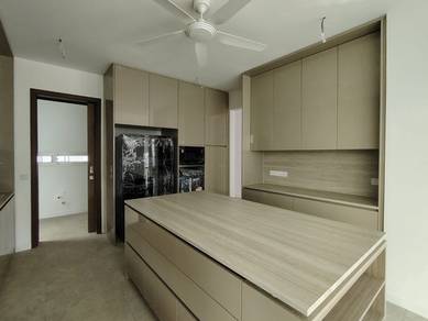 Semi-Detached House For Rent in Tanjong Tokong,PNG