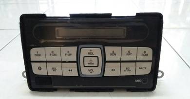 Perodua Bezza radio player