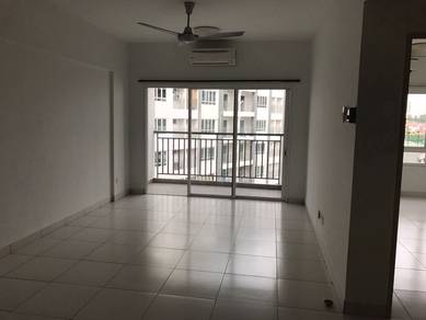 Condominium For Rent in Casa Tropika
