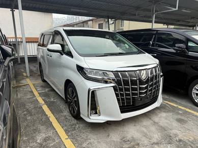 Toyota Alphard SC in Damansara, KUL