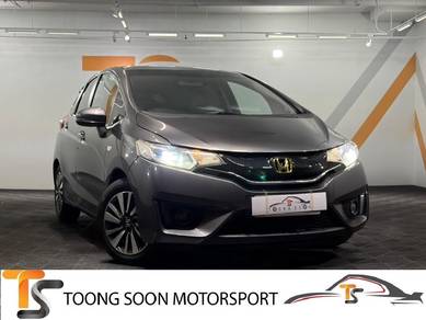 Honda Jazz S in Kajang, SGR