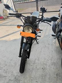 Keeway Caferacer 152