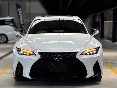 2022 Lexus IS 300 F-SPORT