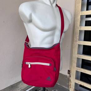 Adidas shoulder bag Y2K red embroidered retro