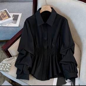 Blouse tidak termasuk postage