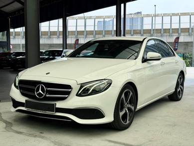 Mercedes Benz E200 200 SPORTSTYLE in Puchong South, SGR