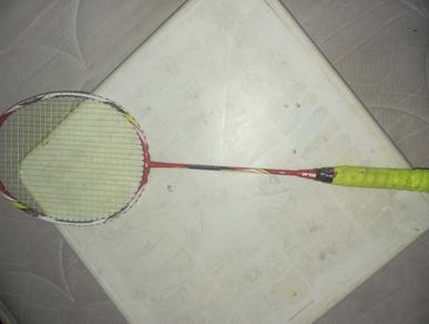 Raked badminton