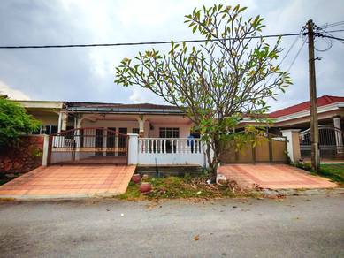Semi-Detached House For Sale in Kajang,SGR