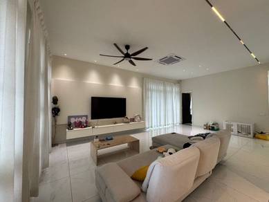 Semi-Detached House For Sale in Tebrau,JHR