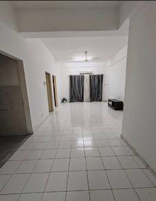 Apartment For Sale in Sri Manja Square Petaling Jaya