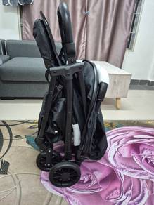 Stroller jenama LIVKIN