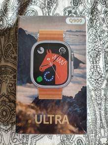Ultra Q900 Smart Watch.