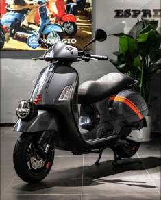 Vespa GTS 300