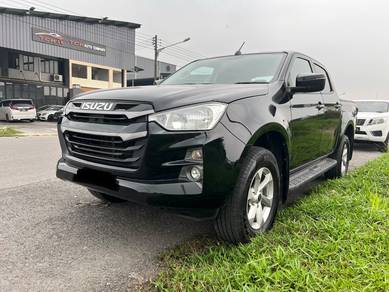 Isuzu D-Max STANDARD in Kuching, SWK