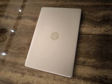 HP 512GB SSD 16GB Ram Ryzen 5 Graphics Slim Laptop