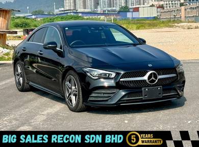 Mercedes Benz CLA180 180 in Puchong, SGR