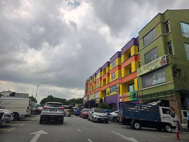 Shop lot For Sale in Puchong,SGR