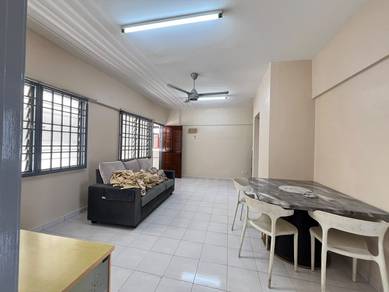 Apartment For Rent in Sri Aman Apartment