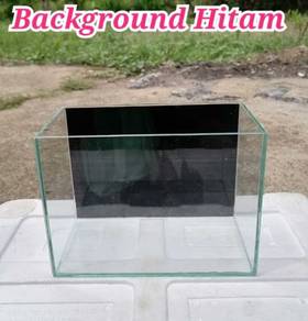 Aquarium kaca used. 