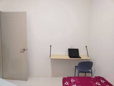 Room in Seri Iskandar, PRK