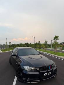 BMW 320i 20i (CKD) in Segamat, JHR