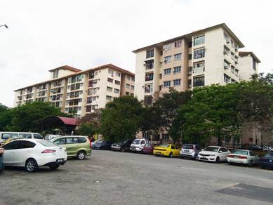 Room in Puchong, SGR