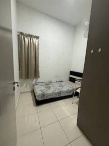 Room in Kota Damansara, SGR