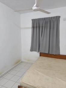 Room in Bukit Serindit, MLK
